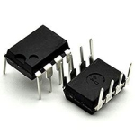 Микросхема LM393 двойной компаратора DIP8